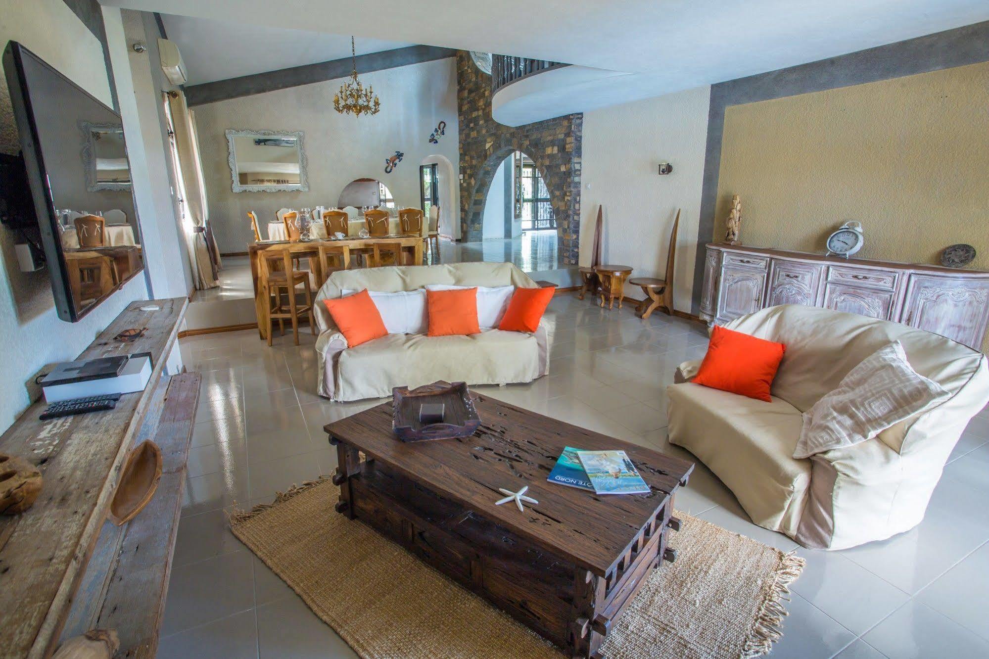 La Maison De La Plage Albion Exterior photo